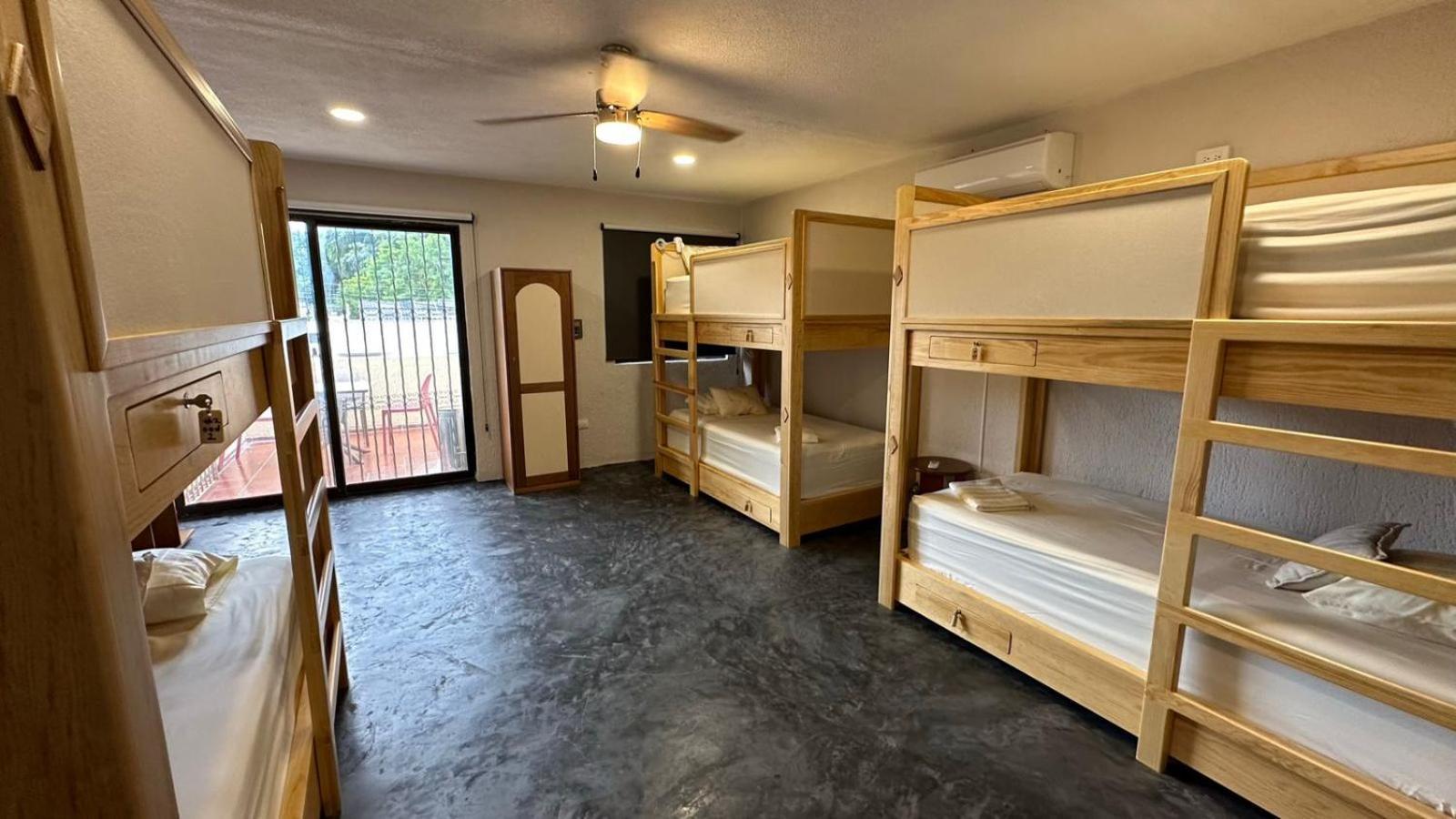 Casa Encuentro De Joaquin Garcia Vandrehjem Mérida Eksteriør billede